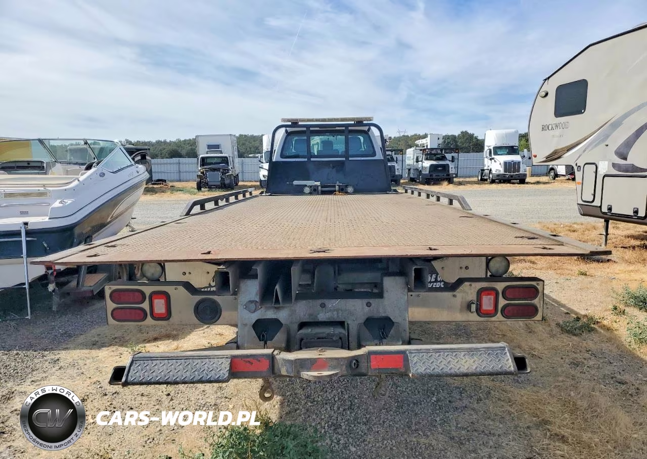 2021 Ford F650 Super Duty VIN:1FDNF6DCXMDF00477 - 11