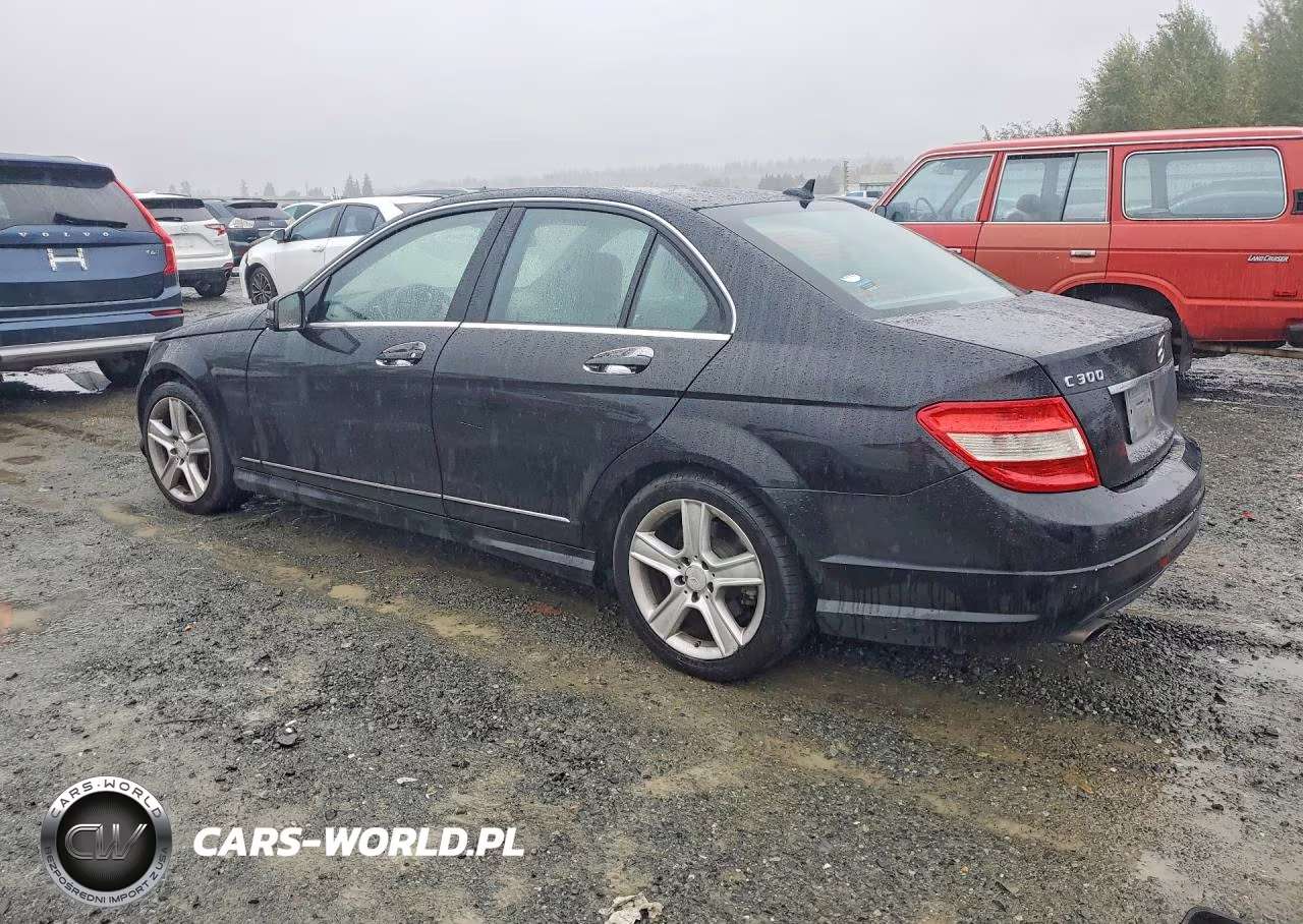 2011 Mercedes-Benz C 300 VIN:WDDGF5EB5BR186126 - 2