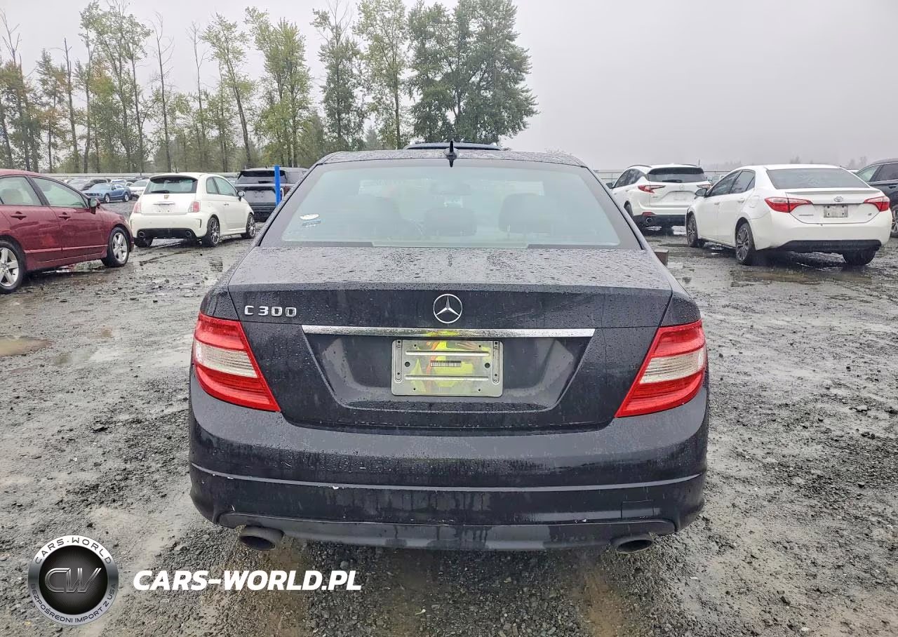2011 Mercedes-Benz C 300 VIN:WDDGF5EB5BR186126 - 6