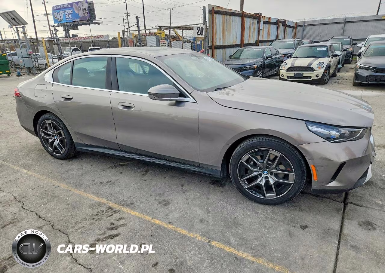 2026 BMW 530 I VIN:WBA43FJ03TCV62792 - 4