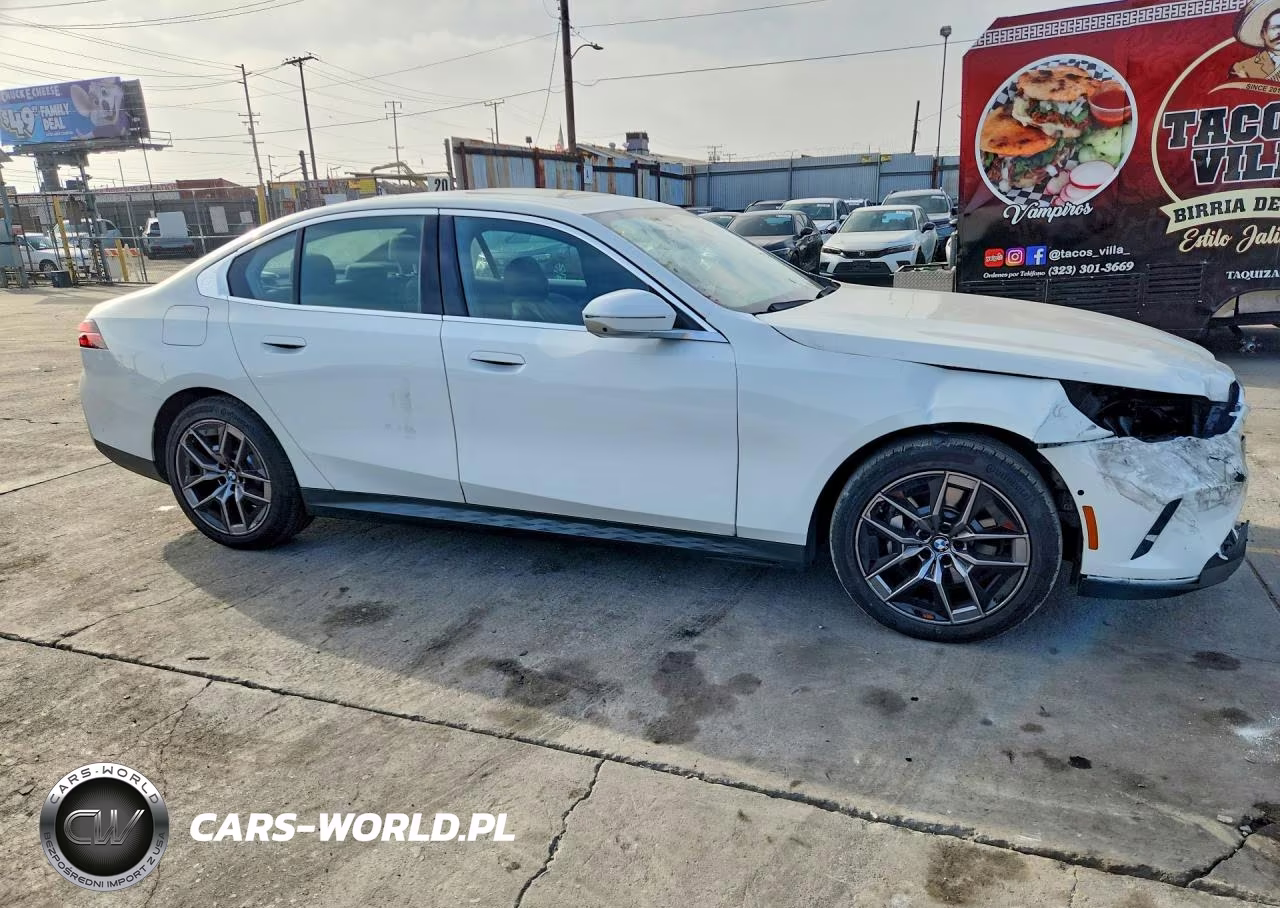 2027 BMW 530 I VIN:WBA43FJ04VCY01091 - 4