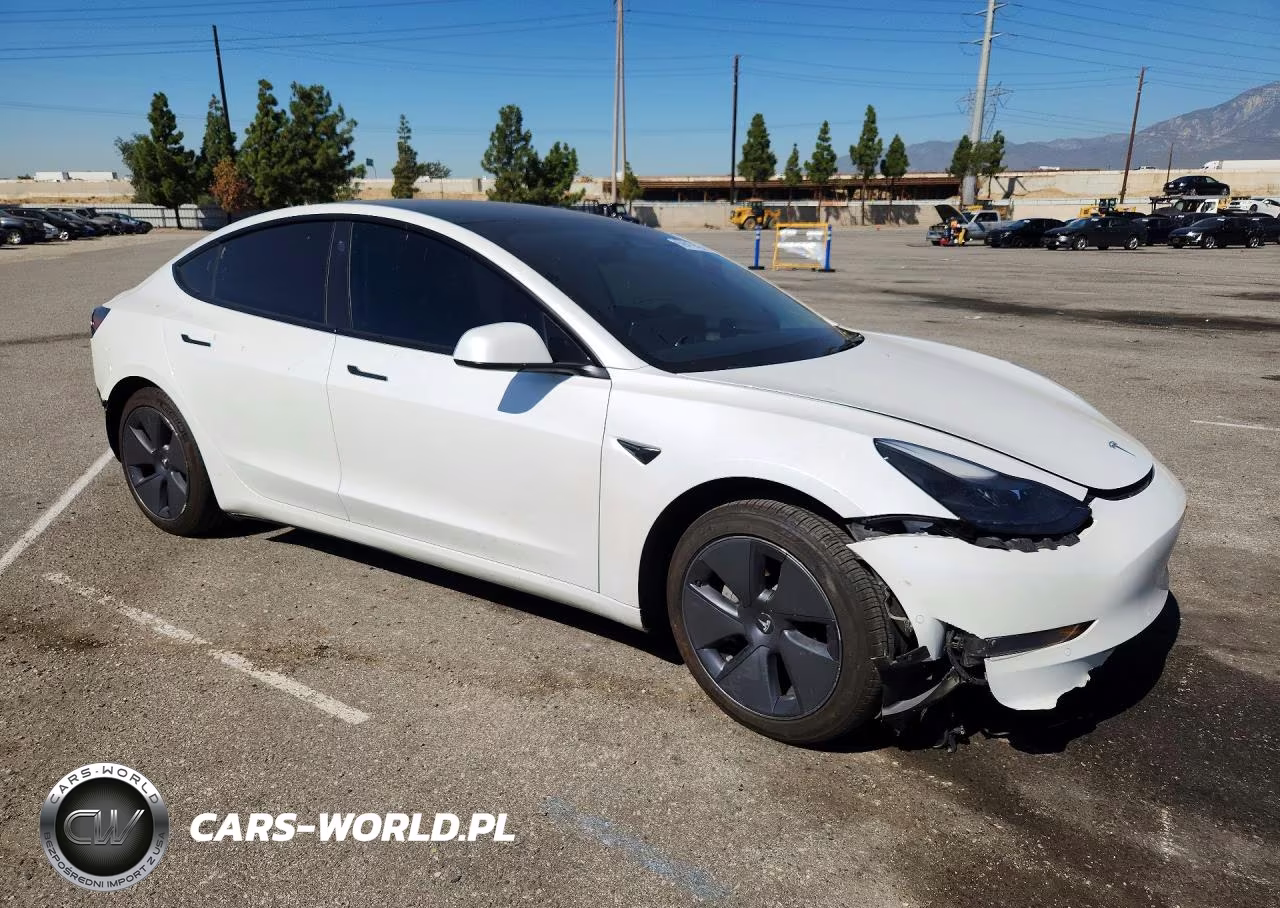 2022 Tesla Model 3 VIN:5YJ3E1EB0NF195511 - 4