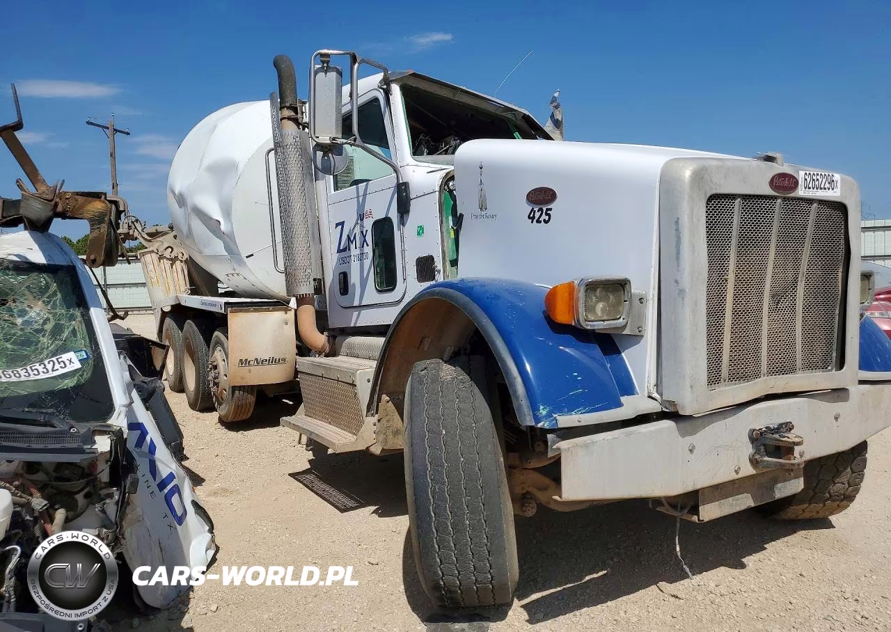 2015 Peterbilt 365 Ready Mix Truck VIN:1NPSX7EX7FD256066 - 4