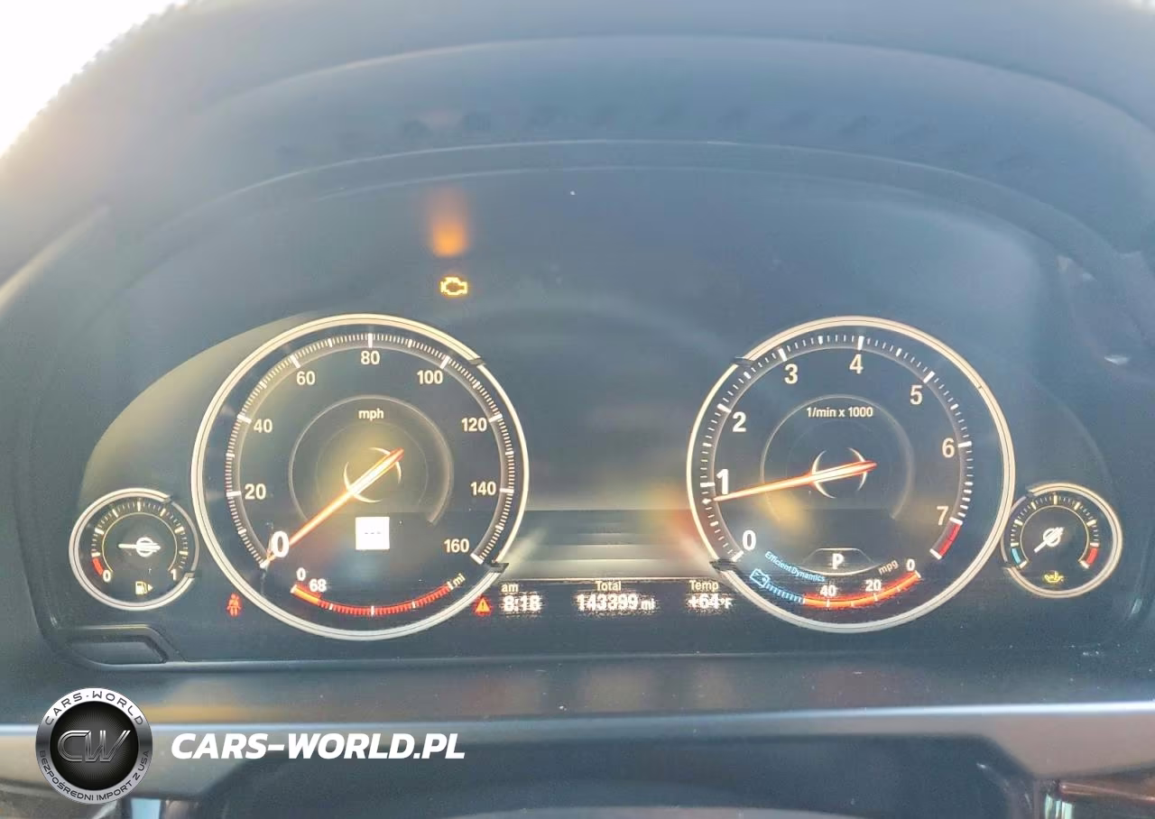 2018 BMW X6 xDrive50I VIN:5UXKU6C5XJ0Z66556 - 9