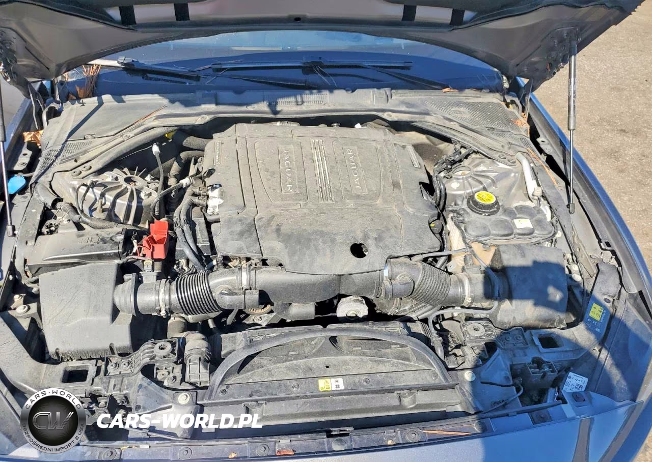 2017 Jaguar Xe Prestige VIN:SAJAE4BVXHA953361 - 11