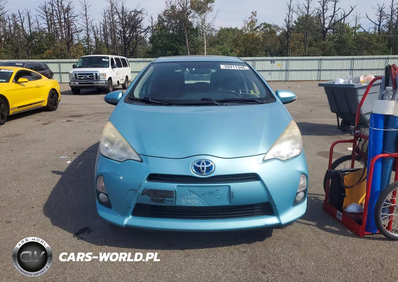 2012 Toyota Prius C Four VIN:JTDKDTB38C1028228 - 5
