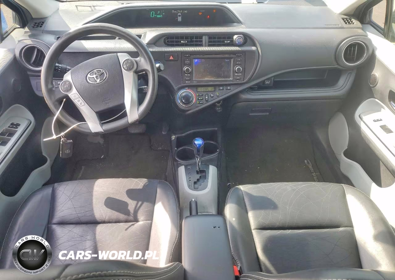 2012 Toyota Prius C Four VIN:JTDKDTB38C1028228 - 8