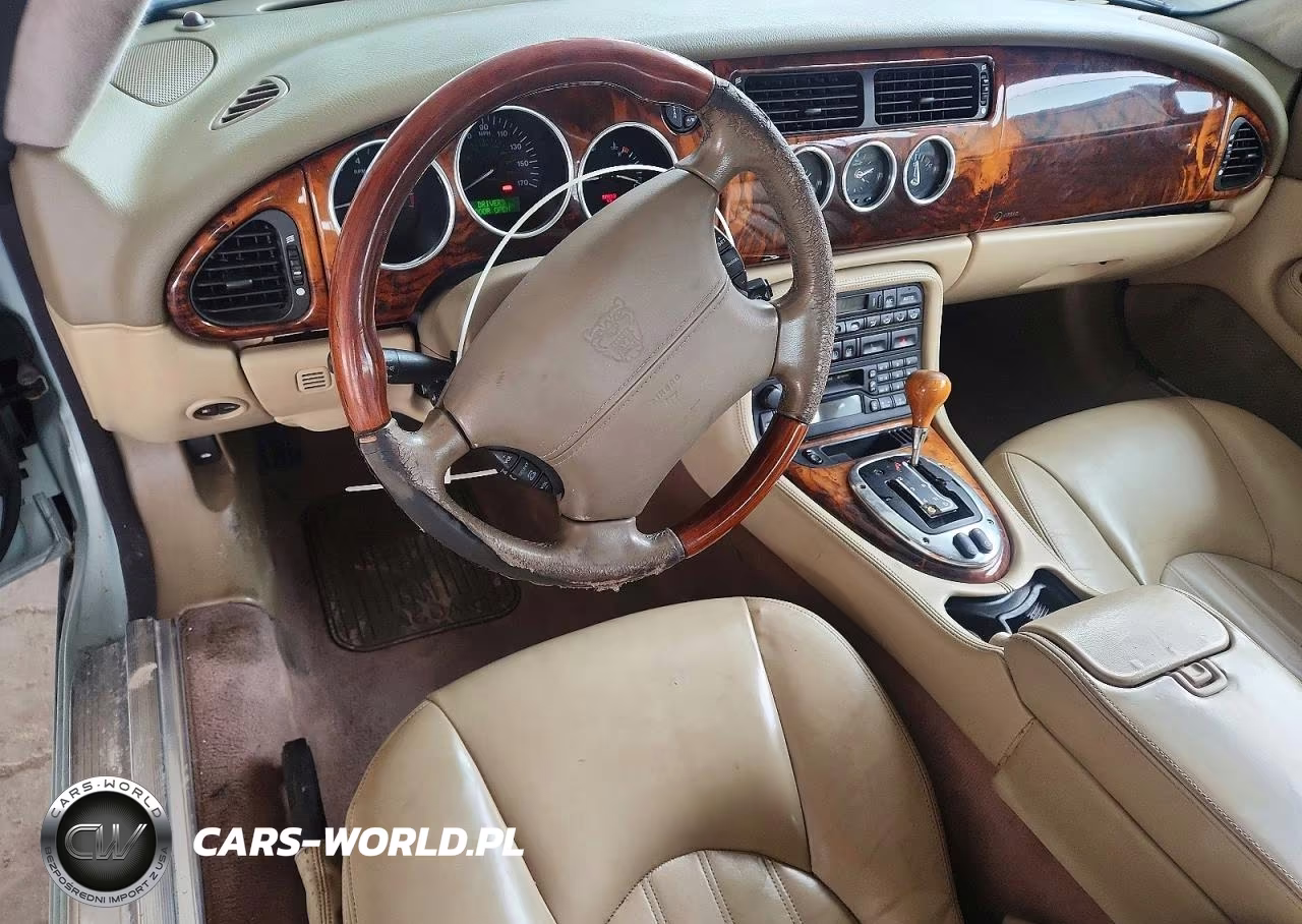 2005 Jaguar Xk Xk8 VIN:SAJDA42C552A43343 - 8