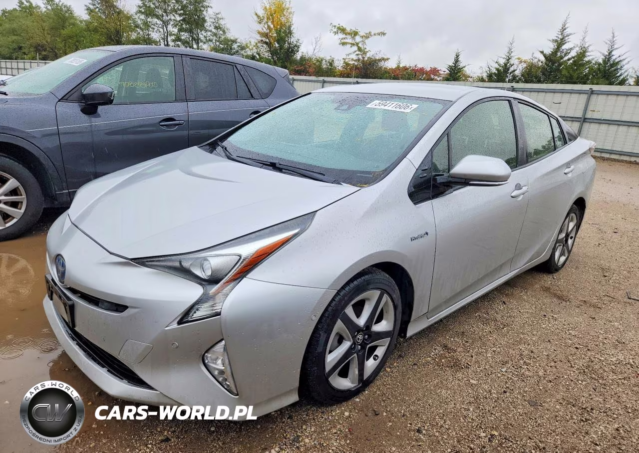 2018 Toyota Prius Three Touring VIN:JTDKARFU7J3551451 - 1