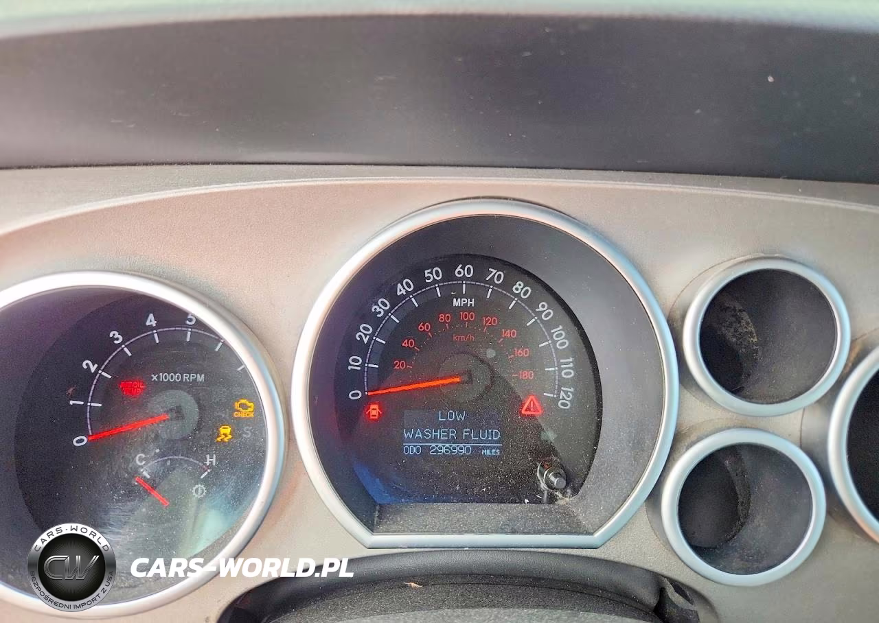 2010 Toyota Sequoia Limited VIN:5TDJY5G16AS029946 - 9