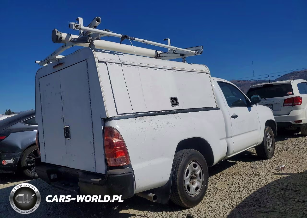 2014 Toyota Tacoma VIN:5TFNX4CN2EX034181 - 3