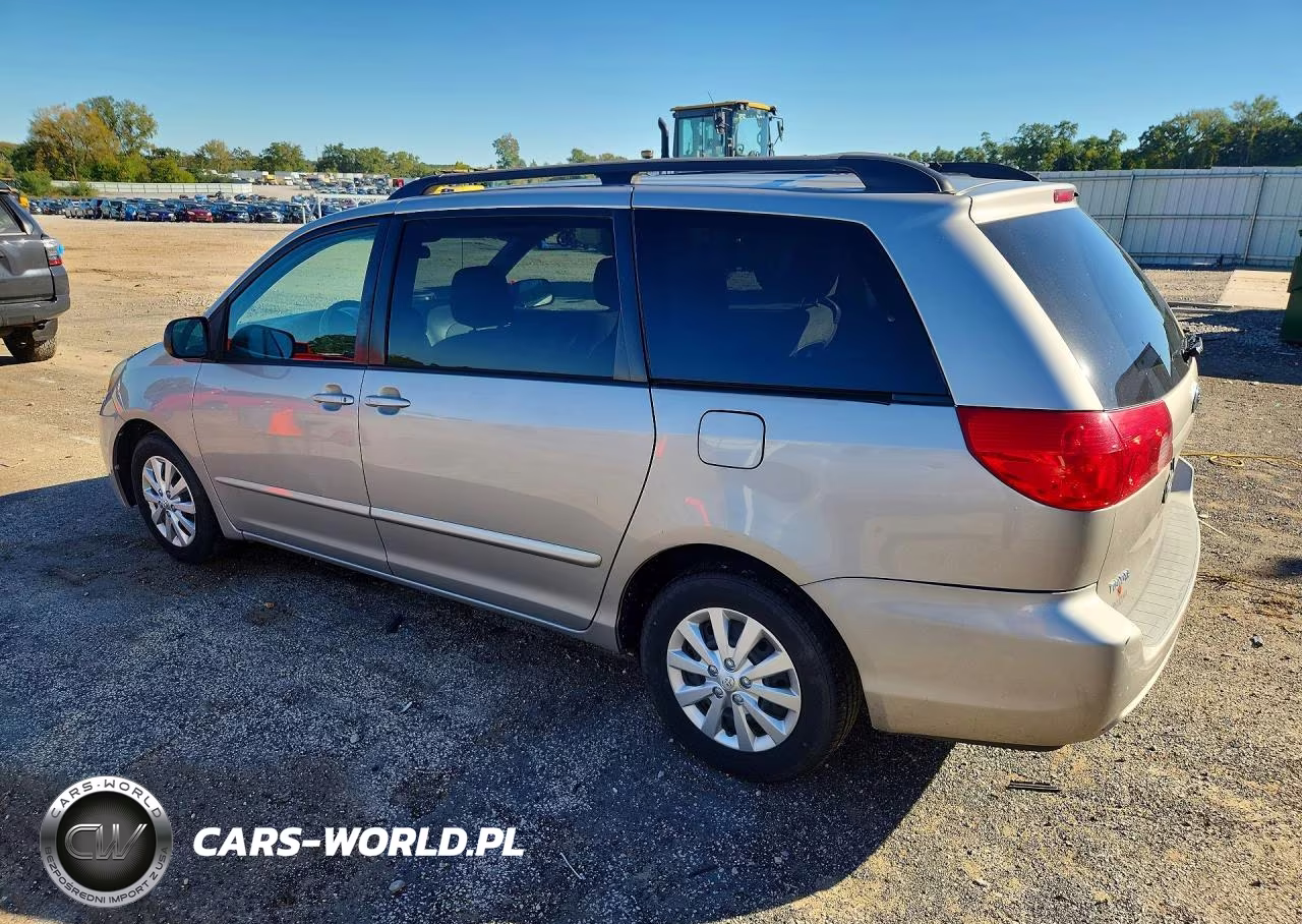 2009 Toyota Sienna Le VIN:5TDZK23C29S253138 - 2