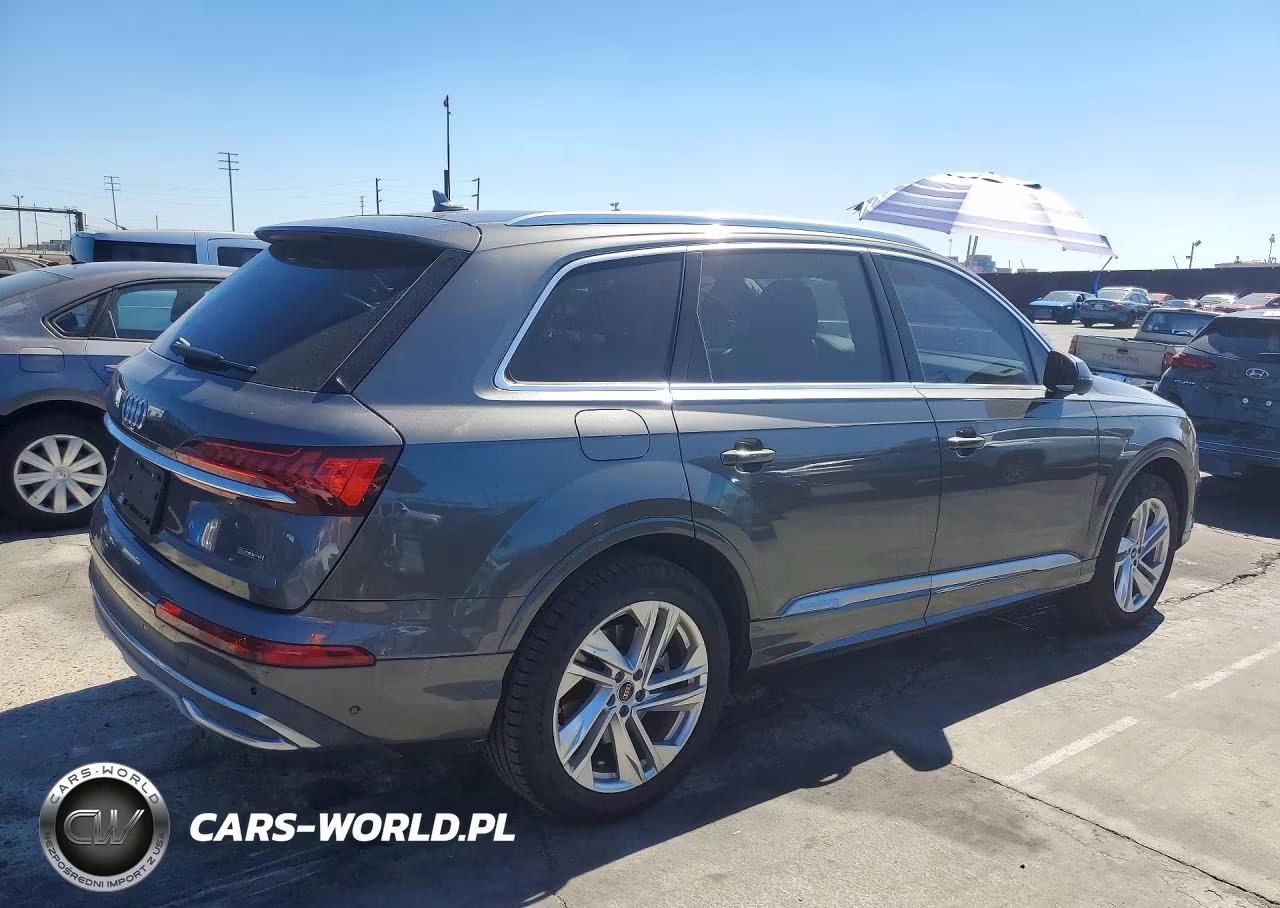 2020 Audi Q7 Premium Plus VIN:WA1LXAF79LD002467 - 3