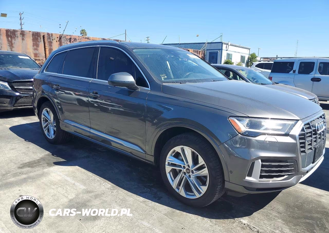 2020 Audi Q7 Premium Plus VIN:WA1LXAF79LD002467 - 4
