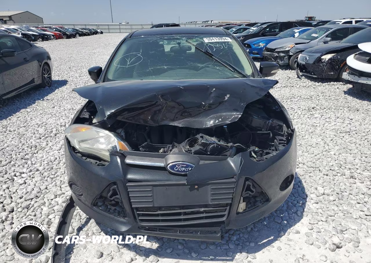 2013 Ford Focus Se VIN:1FADP3K21DL123801 - 5