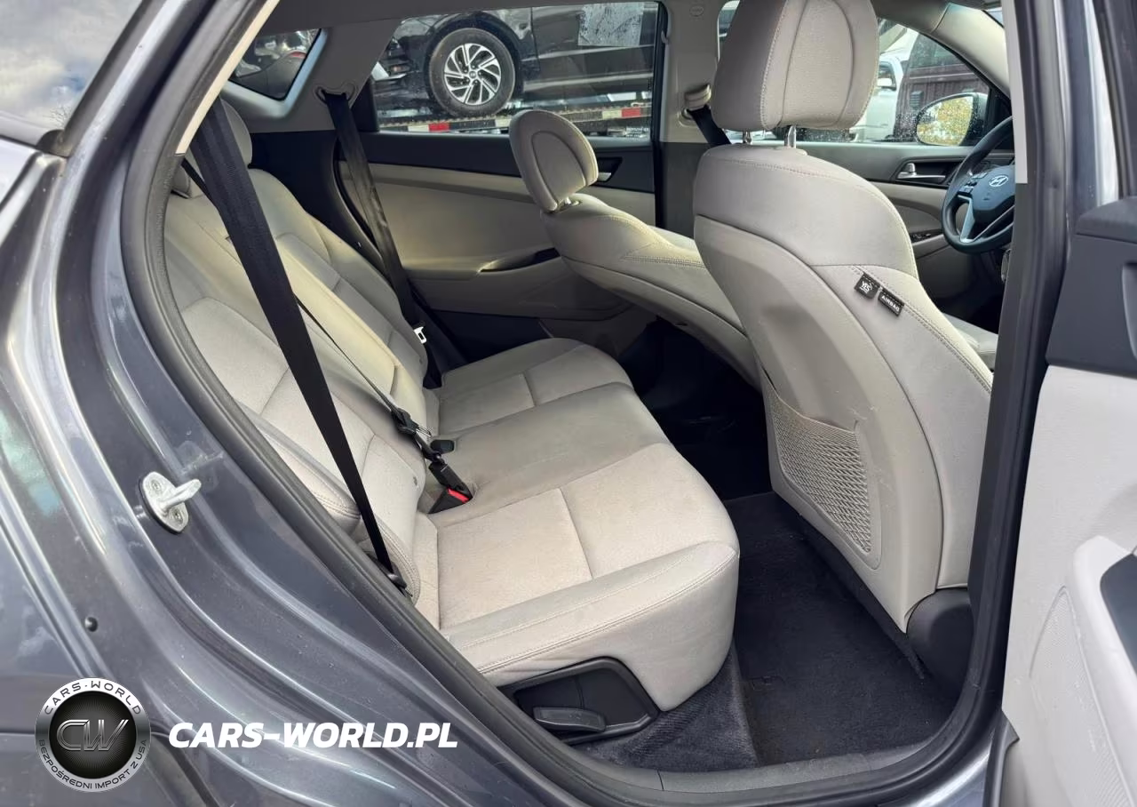 2018 Hyundai Tucson Sel VIN:KM8J3CA42JU597172 - 9