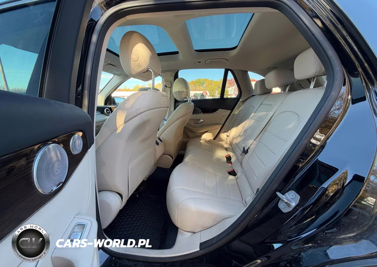 2018 Mercedes-Benz Glc 300 4Matic VIN:WDC0G4KB2JV030004 - 11