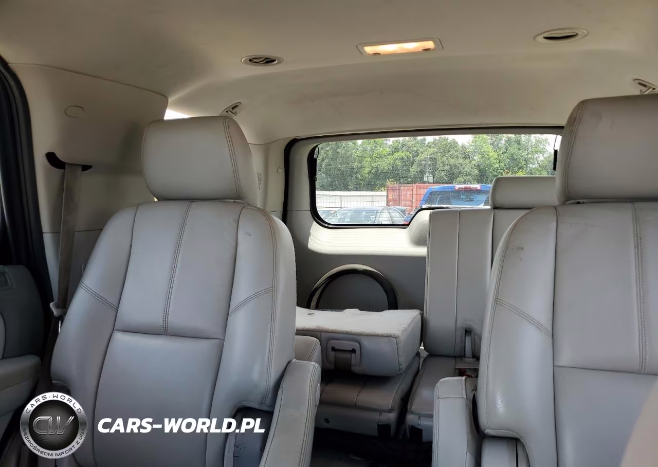 2013 Chevrolet Tahoe C1500 Lt VIN:1GNSCBE0XDR245367 - 10
