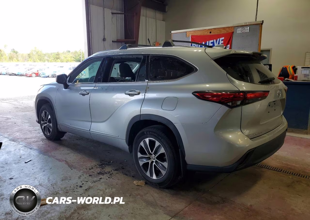 2021 Toyota Highlander Xle VIN:5TDGZRBH3MS069554 - 2