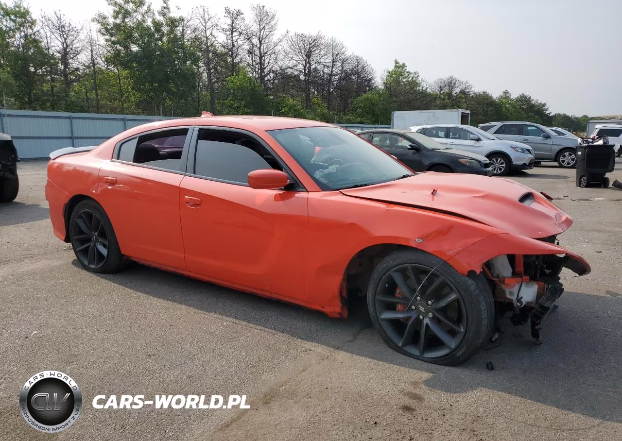 2019 Dodge Charger Scat Pack VIN:2C3CDXGJ2KH661900 - 4