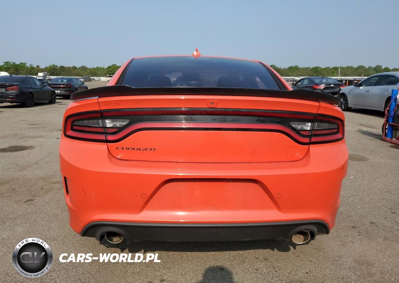 2019 Dodge Charger Scat Pack VIN:2C3CDXGJ2KH661900 - 6