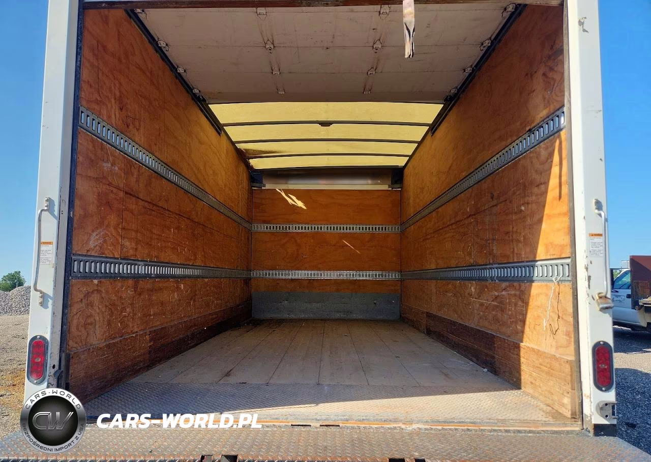 2020 Mitsubishi Fuso Fe160 Box Truck VIN:4UZBVG119LGLH9853 - 10