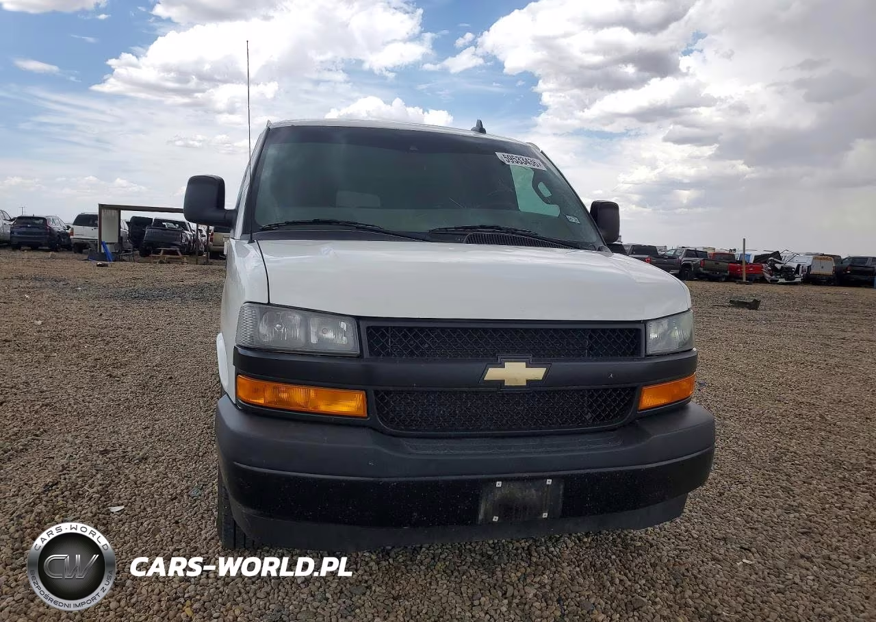 2021 Chevrolet Express 2500 Cargo Delivery Van VIN:1GCWGAFP8M1219630 - 5