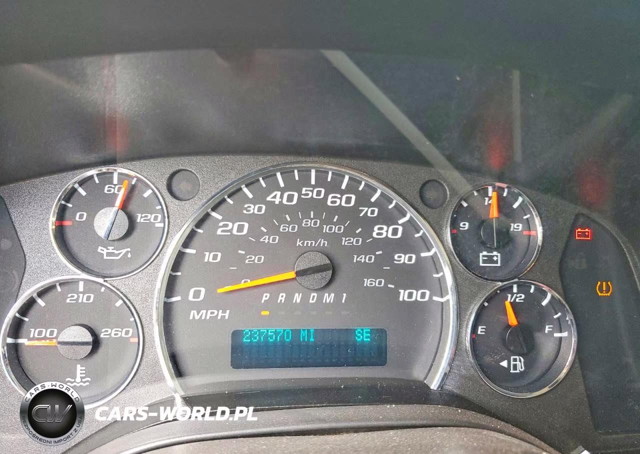 2021 Chevrolet Express 2500 Cargo Delivery Van VIN:1GCWGAFP8M1219630 - 9