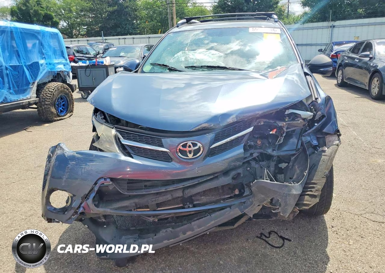 2013 Toyota Rav4 Xle VIN:JTMRFREV2DD025642 - 5