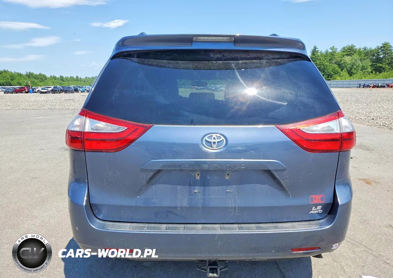 2017 Toyota Sienna Le VIN:5TDJZ3DC9HS177686 - 6