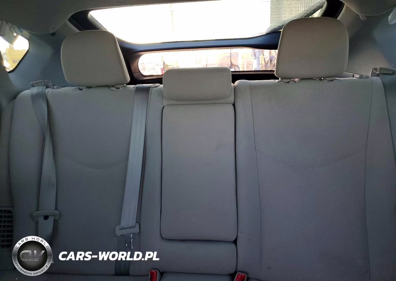2015 Toyota Prius Two VIN:JTDKN3DU7F1976899 - 10