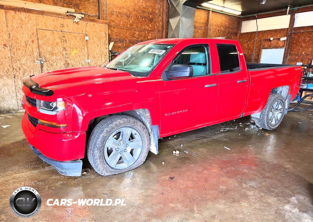 2017 Chevrolet Silverado K1500 Custom – zdjęcie 1 z 12