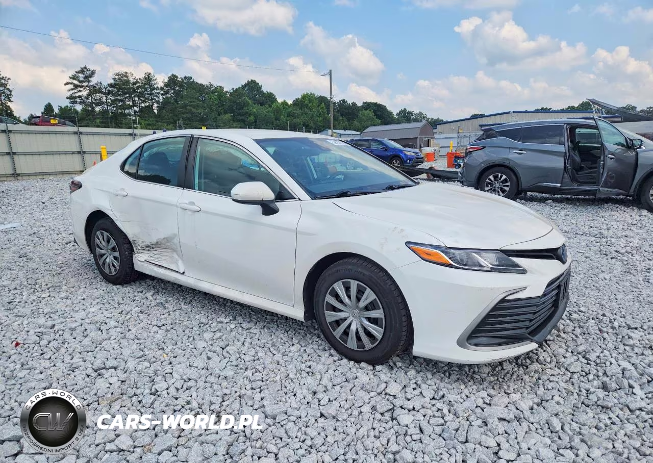 2023 Toyota Camry Le VIN:4T1C31AK4PU603185 - 4