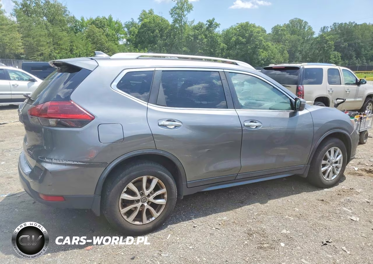 2019 Nissan Rogue S VIN:5N1AT2MT9KC808176 - 3