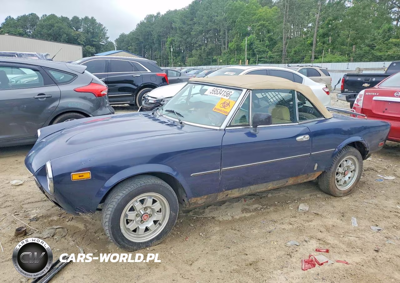 1982 Fiat 124 Spider – zdjęcie 1 z 12
