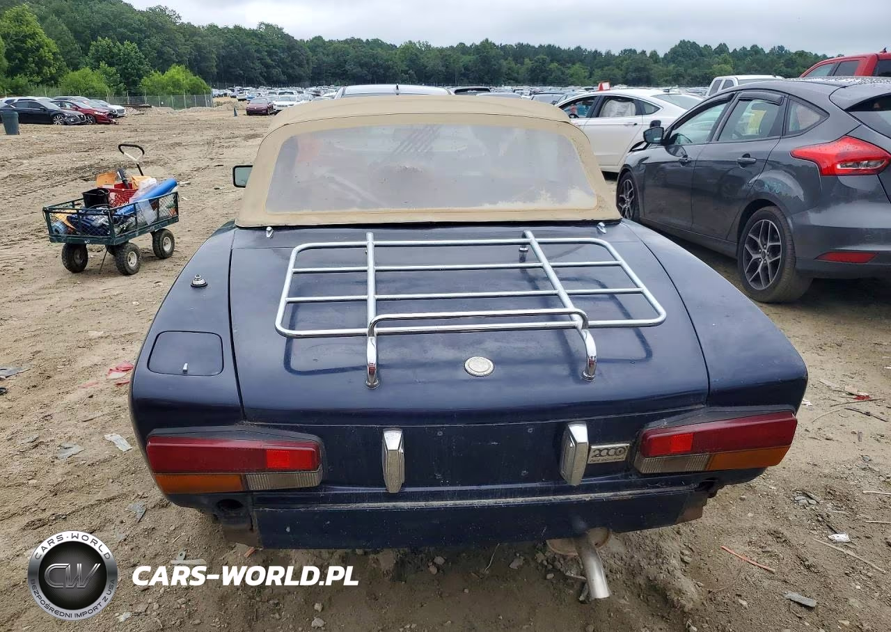 1982 Fiat 124 Spider VIN:ZFAAS00B4C8188146 - 6