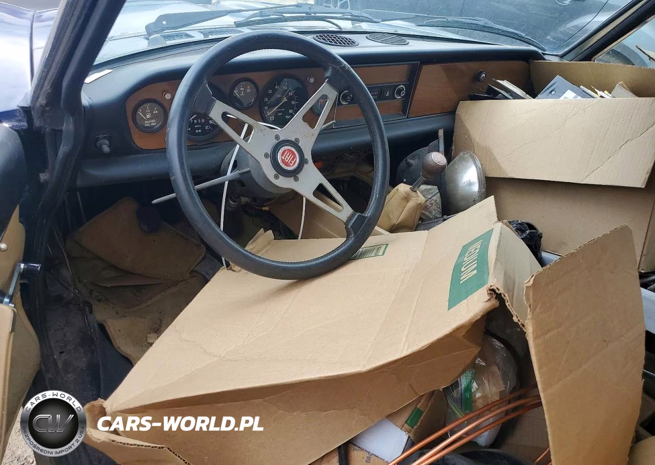 1982 Fiat 124 Spider VIN:ZFAAS00B4C8188146 - 8