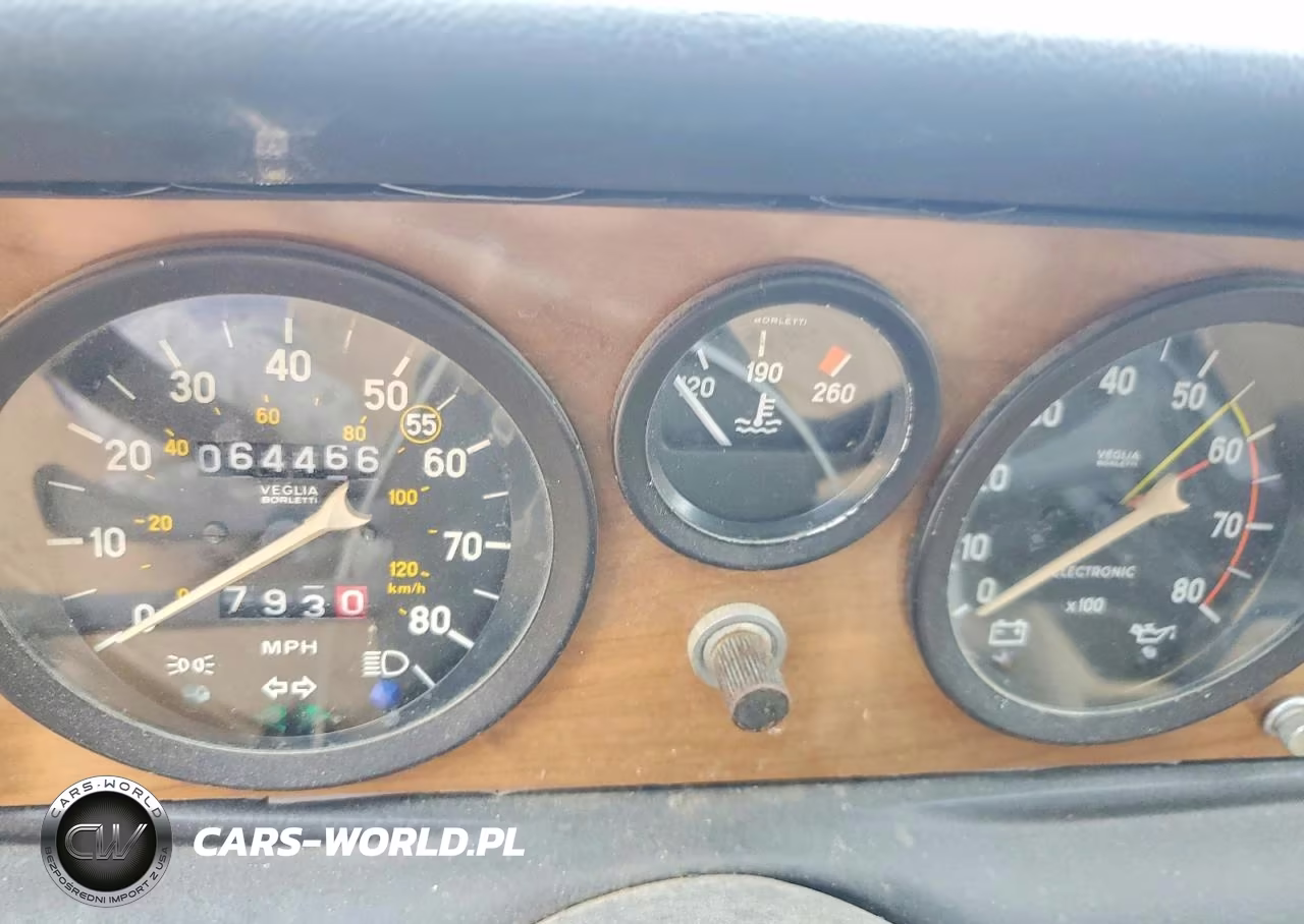 1982 Fiat 124 Spider VIN:ZFAAS00B4C8188146 - 9