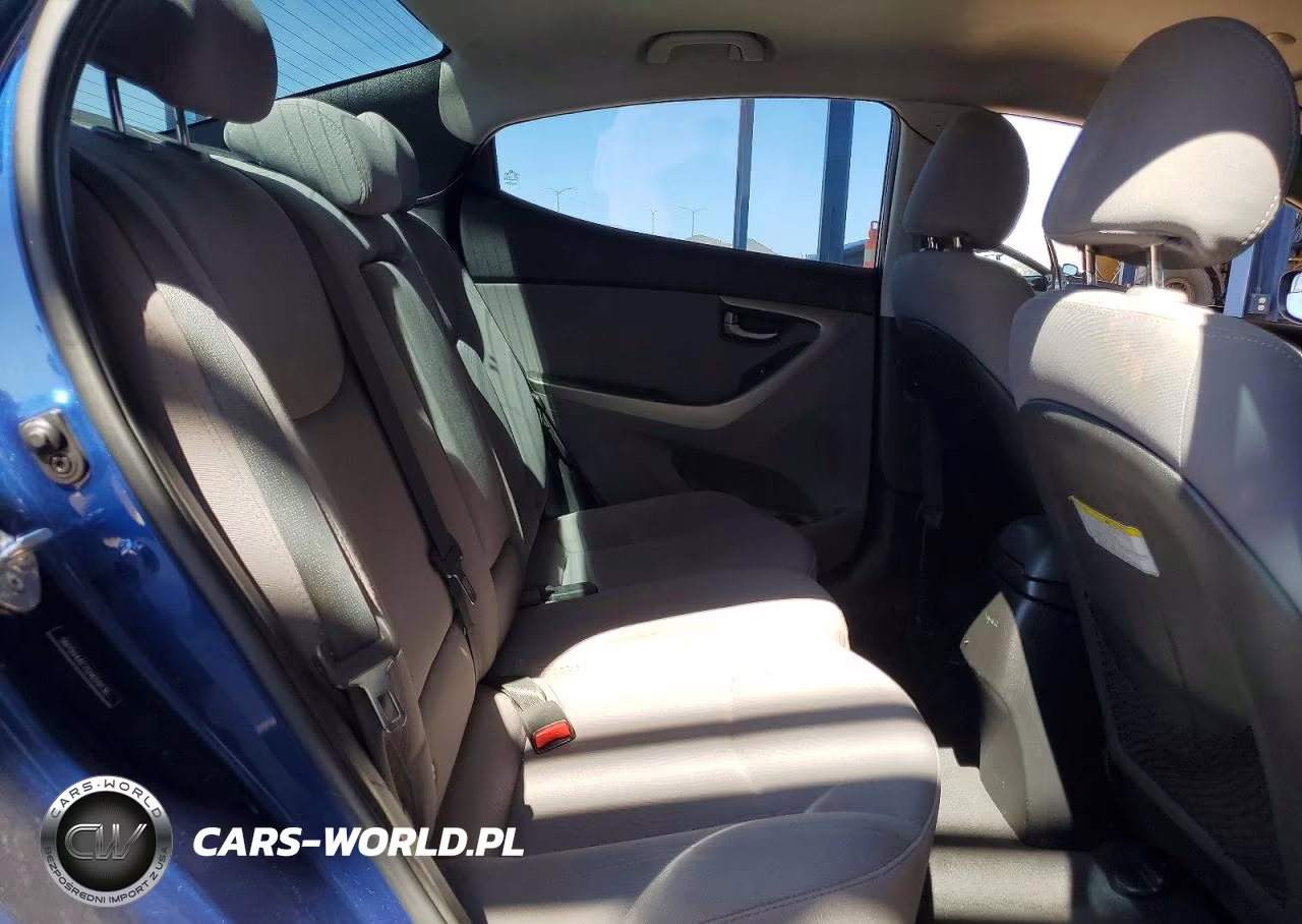 2016 Hyundai Elantra Se VIN:5NPDH4AE7GH659136 - 10