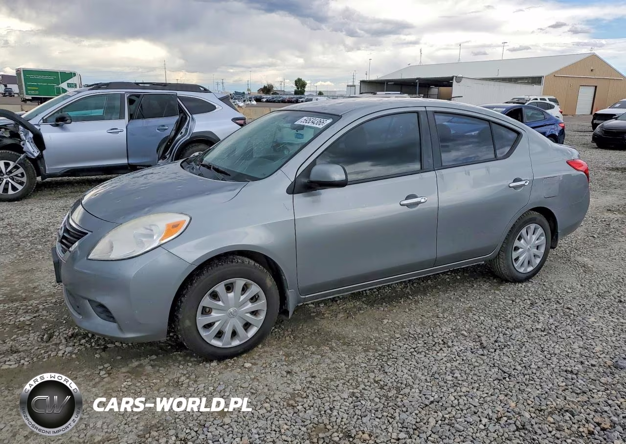 2012 Nissan Versa 1.6 S