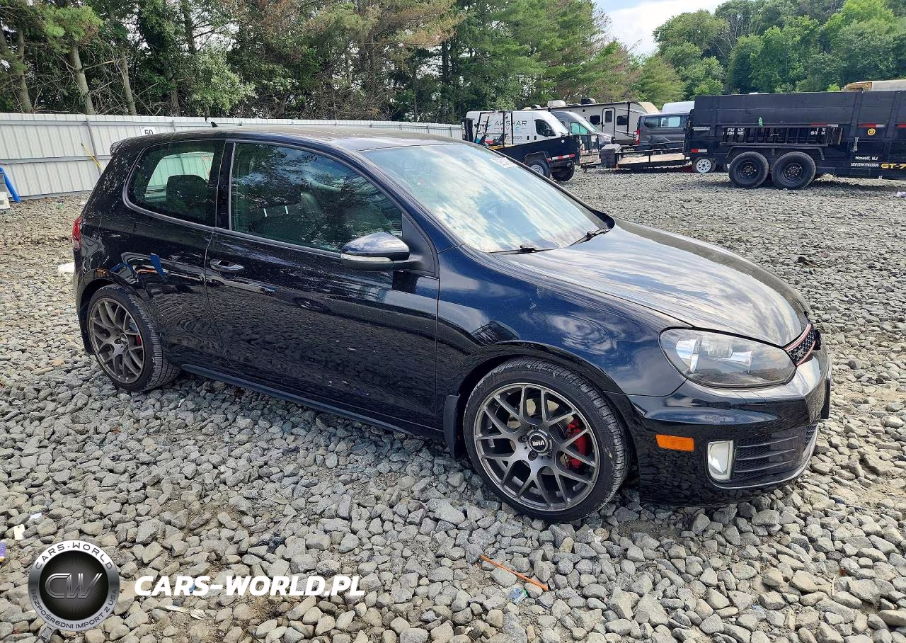2011 Volkswagen Gti VIN:WVWED7AJ1BW174878 - 4