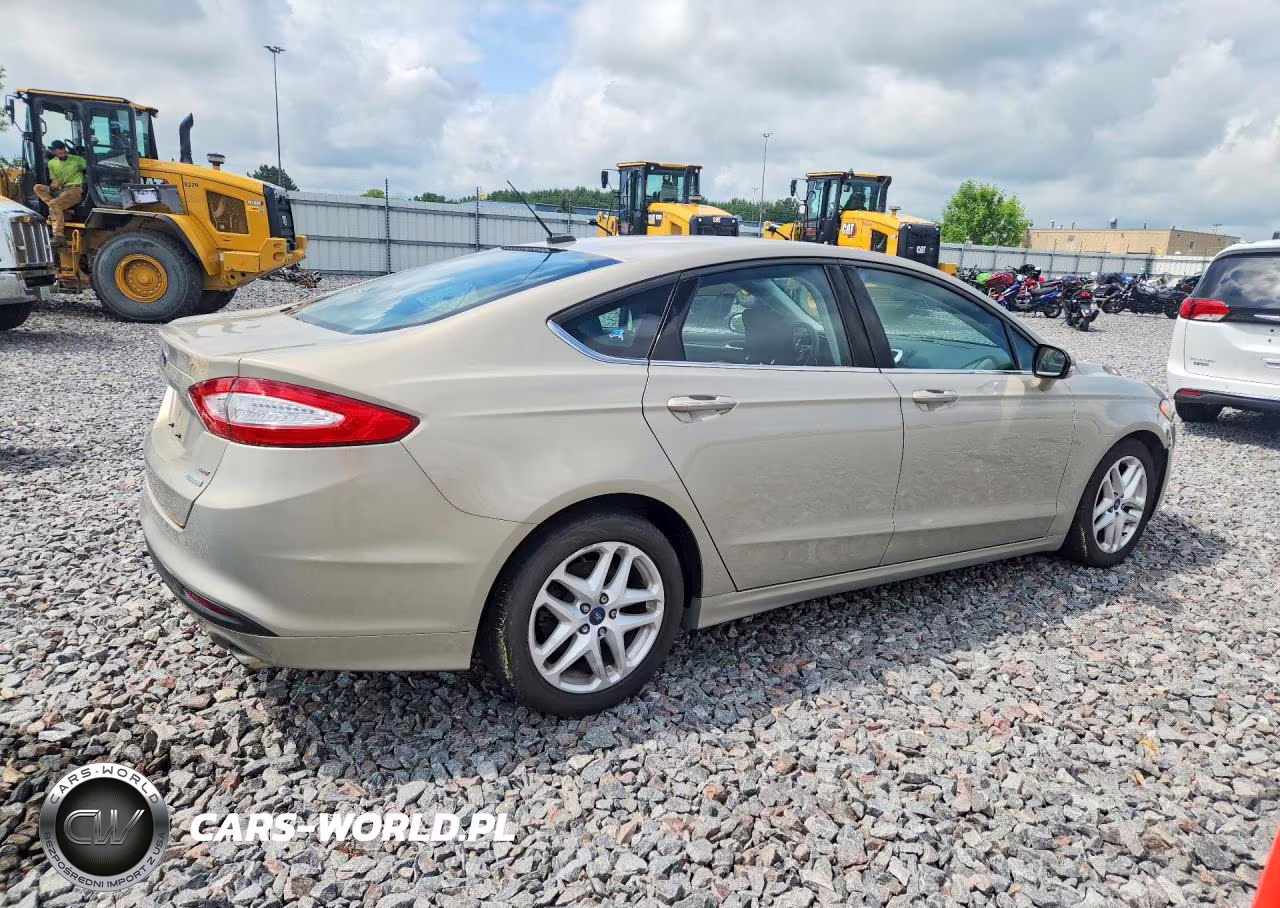 2015 Ford Fusion Se VIN:3FA6P0HDXFR124787 - 3