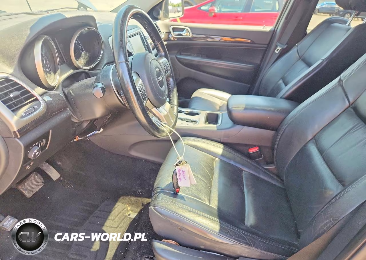 2012 Jeep Grand Cherokee Laredo VIN:1C4RJFAGXCC150526 - 7