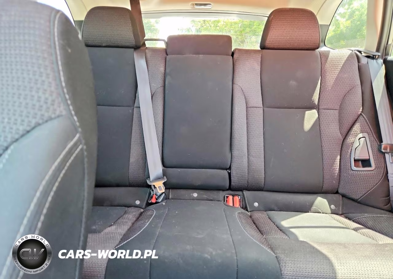 2020 Subaru Outback Premium VIN:4S4BTACC2L3159483 - 10