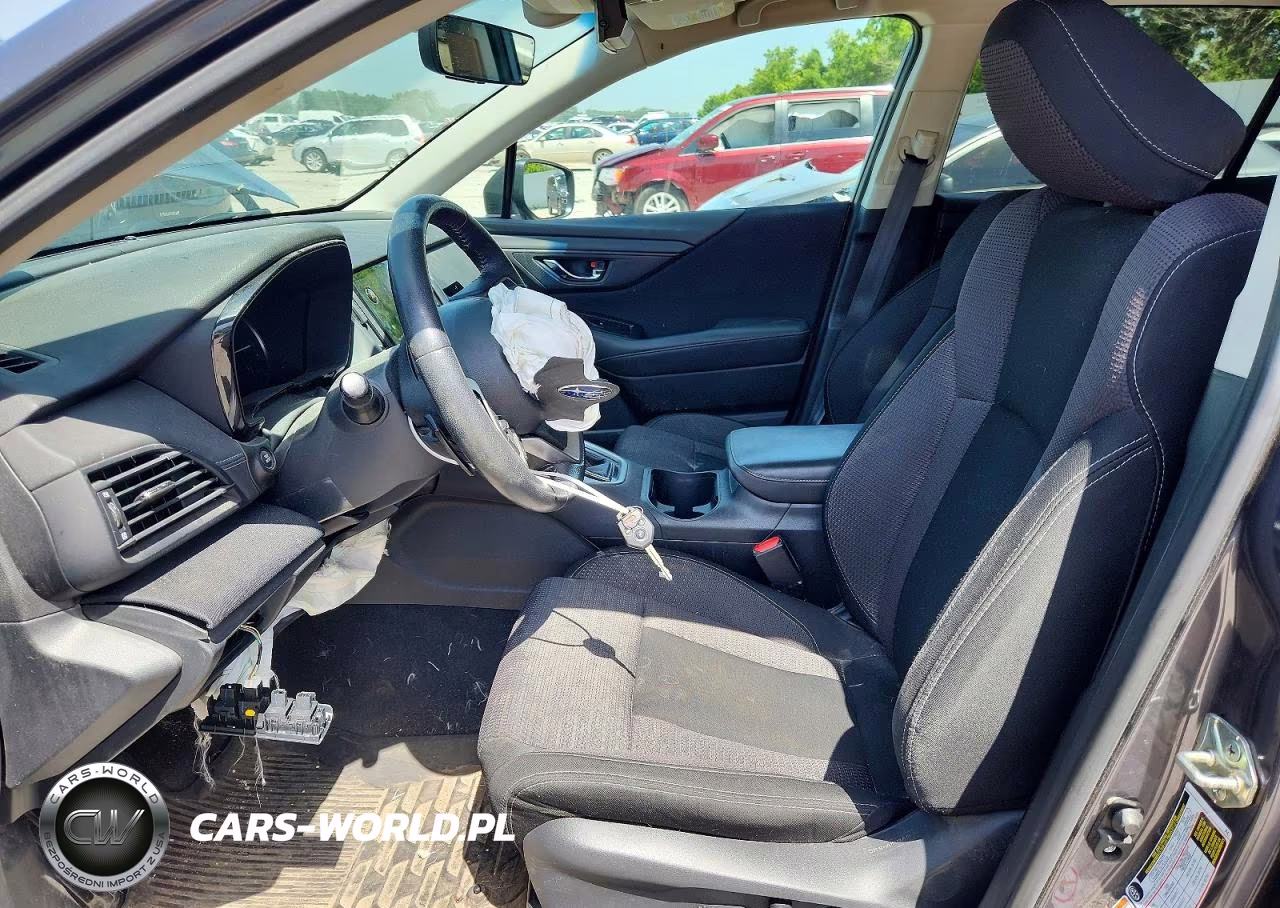 2020 Subaru Outback Premium VIN:4S4BTACC2L3159483 - 7