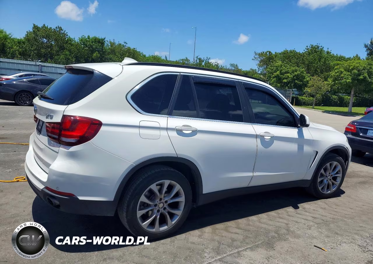 2016 BMW X5 xDrive35I VIN:5UXKR0C52G0P26232 - 3