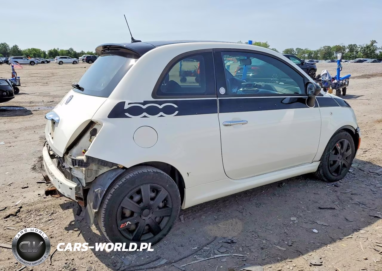 2012 Fiat 500 Sport VIN:3C3CFFBRXCT500317 - 3