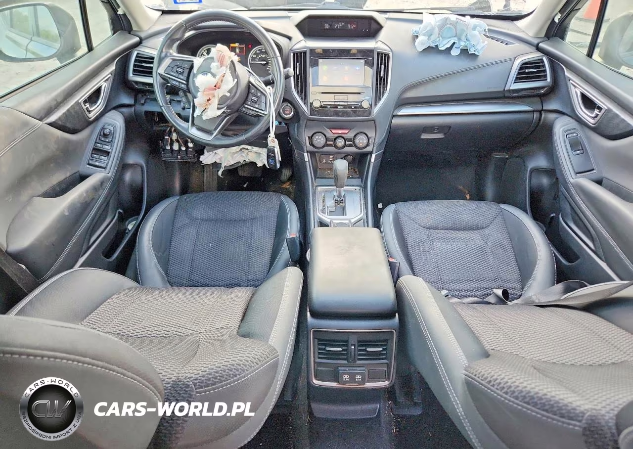 2022 Subaru Forester Premium VIN:JF2SKADC1NH433060 - 8