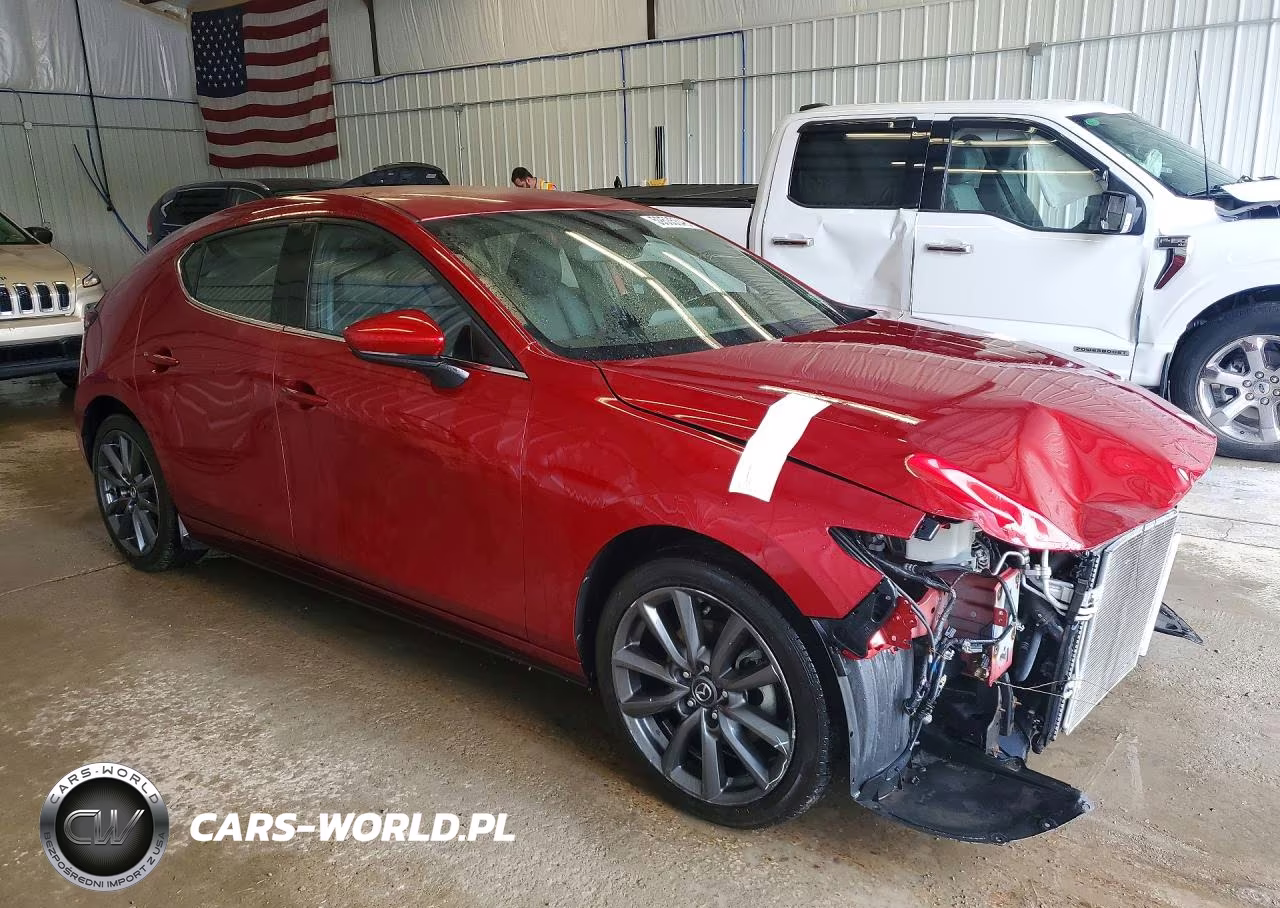 2020 Mazda 3 Preferred VIN:JM1BPBMM6L1160248 - 4