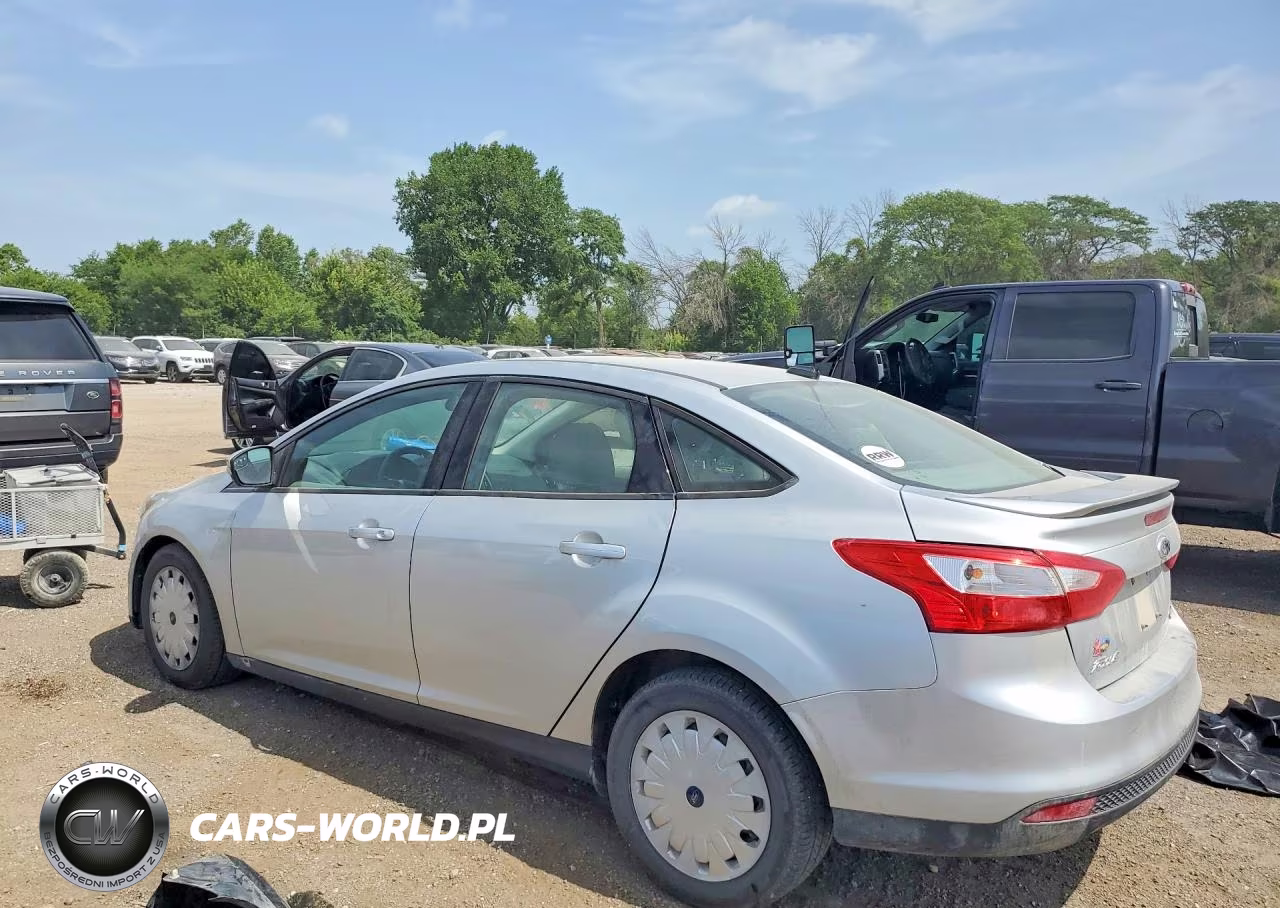 2014 Ford Focus Se VIN:1FADP3F25EL393870 - 2